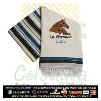 Poncho Bordado